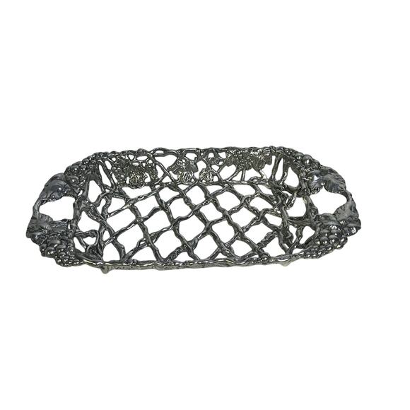 Arthur Court Vintage 1998 Retired 'Grapevine' Lattice Casserole Holder-Exquisite - Picture 4 of 10